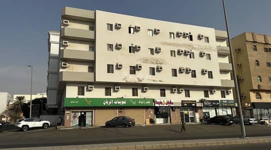 Commercial Building for Sale in North Jeddah, Jeddah - For sale, a commercial building on two streets in Jeddah - Al-Waha neighborhood