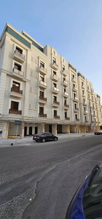 5 Bedroom Flat for Sale in North Jeddah, Jeddah - Studio Apartment For Sale in Al Woroud, Jeddah
