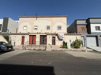 فیلا 11 غرف نوم للبيع في شمال جدة، جدة - فيلا للبيع في شارع أبي البدر الدقاق, حي الياقوت, مدينة جدة, منطقة مكة المكرمة