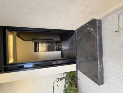 5 Bedroom Floor for Sale in East Riyadh, Riyadh - Luxury penthouse for sale in Al Safa