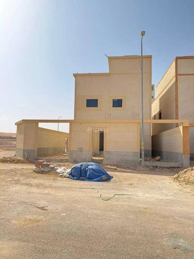 3+ Bedroom Villa For Sale in Ar Rashidyah, Al Muzahimiyah Riyadh Region