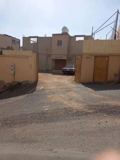 7 Bedroom Floor for Sale in Al Wakra, Taif - Floor For Sale in Al Wakra, Taif