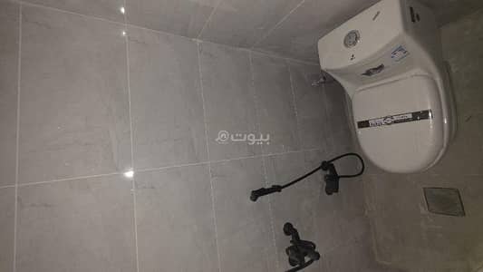 8 Bedroom Residential Building for Rent in West Riyadh, Riyadh - Apartment for rent
