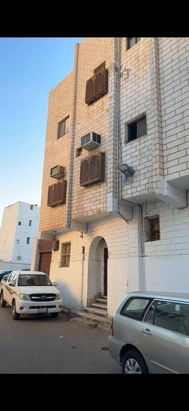عمارة سكنية  للبيع في الجمعة، المدينة المنورة - للبيع عمارة سكنية قريبة من الحرم النبوي