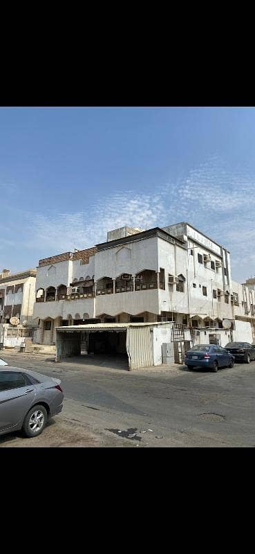 عمارة سكنية 10 غرف نوم للبيع في جنوب جدة، جدة - للبيع عمارة بسعر مميز