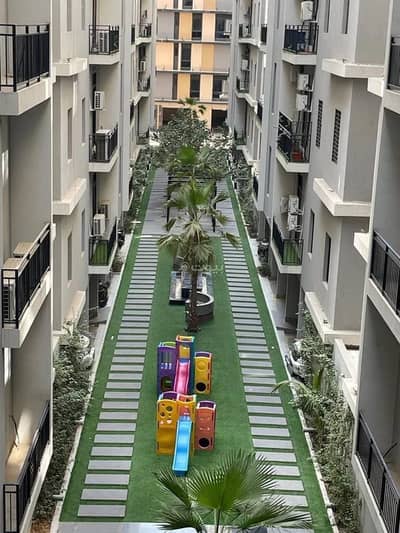 5 Bedroom Flat for Sale in North Jeddah, Jeddah - Apartment For Sale in Al Woroud, Jeddah