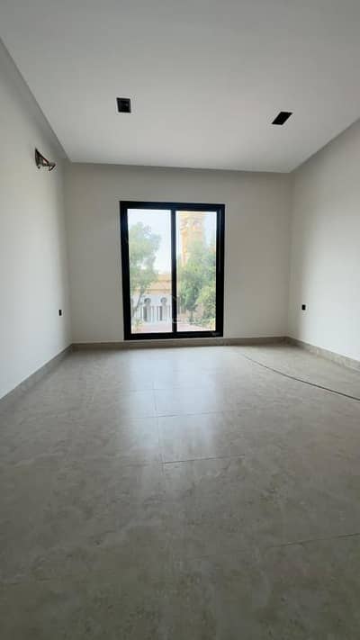3 Bedroom Apartment for Sale in Al Firdaws, Dammam - Apartment for sale on Al-Hidayah Street, Al-Firdous Neighborhood, Dammam.