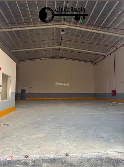 Warehouse for Rent in South Riyadh, Riyadh - A warehouse for rent in Al-Gnamiyah, south of Riyadh