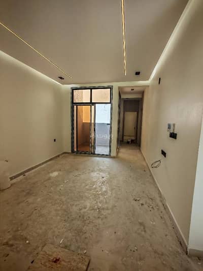 2 Bedroom Apartment for Sale in East Riyadh, Riyadh - A apartment in Al Khweijah neighborhood, east of Riyadh, with an excellent location close to all services and main roads.