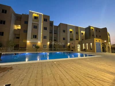 3 Bedroom Apartment for Sale in North Riyadh, Riyadh - A great opportunity to own a fully furnished apartment in a prime location within a fully serviced residential compound in Al Malqa, North Riyadh