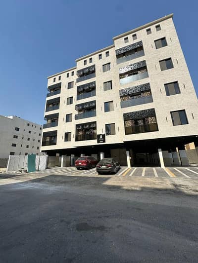 3 Bedroom Flat for Rent in Al Hamra, Al Khobar - New apartment in Hamra for rent