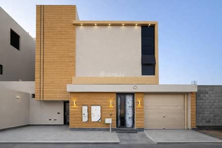 5 Bedroom Floor for Sale in East Riyadh, Riyadh - Apartment for sale in Al-Bayan neighborhood, Riyadh