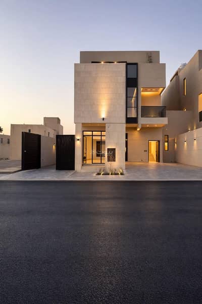 شقة 3 غرف نوم للبيع في شرق الرياض، الرياض - شقة مكونة من 3 غرف نوم للبيع في حي البيان، الرياض