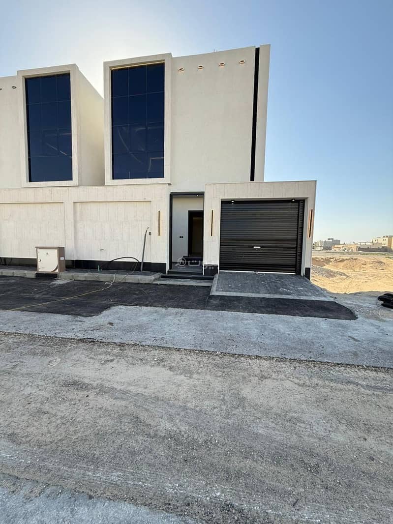 6-bedroom villa for sale in Al-Asima neighborhood