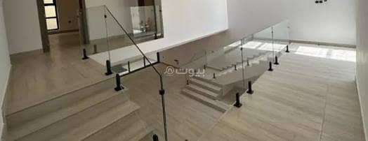 دور 5 غرف نوم للبيع في شمال الرياض، الرياض - دور للبيع في الورود، الرياض