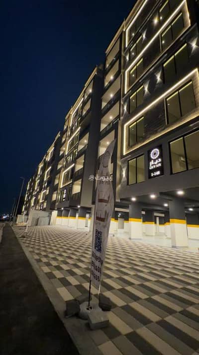 5 Bedroom Apartment for Sale in Al Shulah, Dammam - Five-bedroom apartment for sale in Al-Shula, Dammam