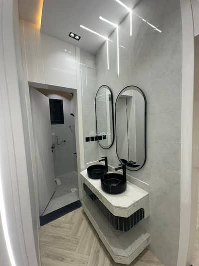 3 Bedroom Apartment for Sale in Al yarmuk, Khamis Mushait - Apartment in Al yarmuk 3 bedrooms 550000 SAR - 87893020