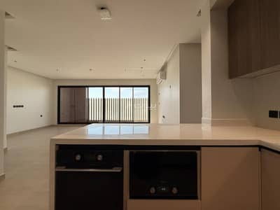 فلیٹ 3 غرف نوم للايجار في شمال الرياض، الرياض - ساتل في اوبال - شقة غير مؤثثة 3 غرف نوم على طريق الثمامة