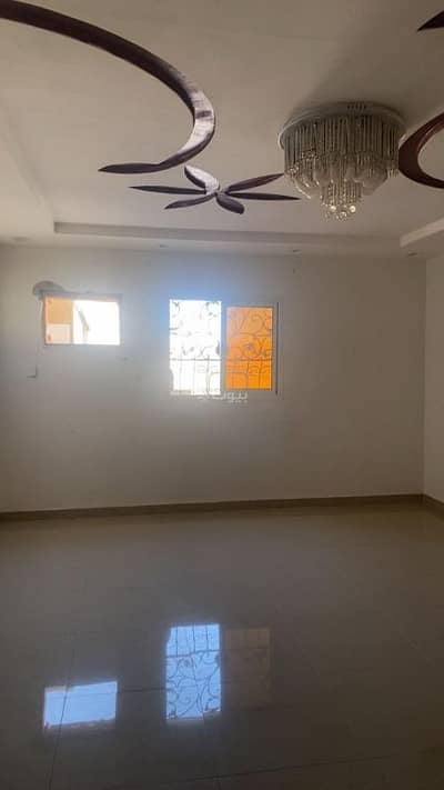 3 Bedroom Flat for Rent in West Riyadh, Riyadh - Lajar real estate apartment for rent in Zahra Lebanon