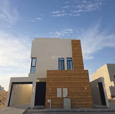 5 Bedroom Floor for Sale in East Riyadh, Riyadh - A distinctive housing opportunity in the Nuqba neighborhood, east of Riyadh. An advanced location close to all services.