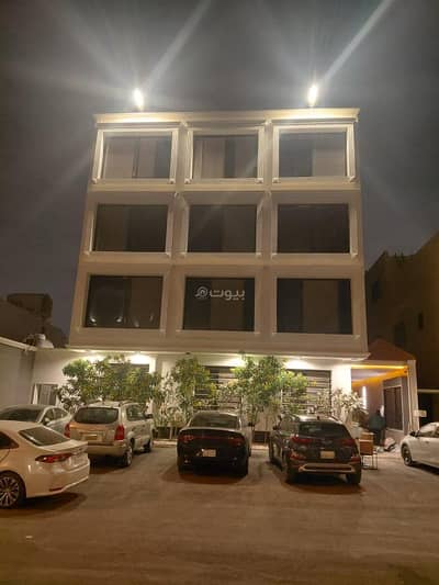 1 Bedroom Apartment for Rent in North Riyadh, Riyadh - A bedroom and a living room, a kitchen, and a bathroom.