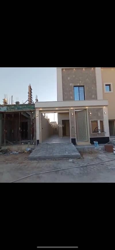 3 Bedroom Floor for Sale in South Riyadh, Riyadh - For sale: ground floor, Okaz neighborhood, Riyadh.