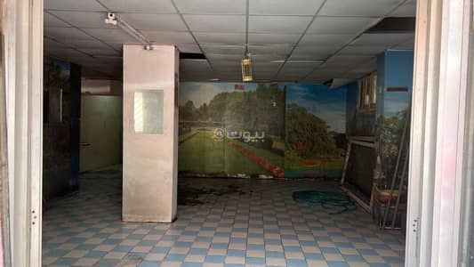 Showroom for Rent in Al Aziziyah, Abha - Shop for rent in the Al-Aziziyah neighborhood in Abha.