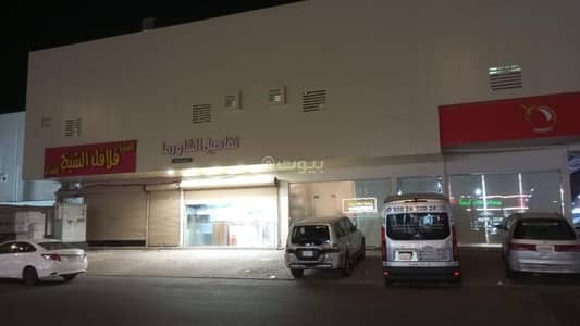Commercial Building for Rent in Muead, Makkah - Investment opportunity – a building for rent in its entirety to bachelors – a prime location in Mecca.
