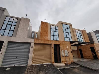 3 Bedroom Floor for Sale in South Riyadh, Riyadh - Floor For Sale in Badr, Riyadh