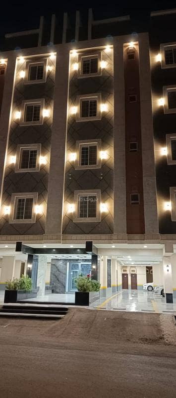 5 Bedroom Flat for Sale in North Jeddah, Jeddah - Five-bedroom apartment _Al-Taseer_ Jeddah