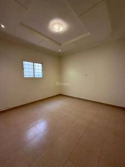 دور 4 غرف نوم للايجار في شمال الرياض، الرياض - دور للإيجار في شارع المرحب, حي الصحافة, مدينة الرياض, منطقة الرياض