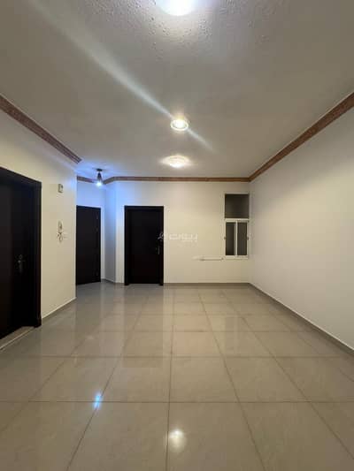 4 Bedroom Flat for Rent in East Riyadh, Riyadh - Apartment for rent in Western Cordoba, in Baeijan Street, Riyadh