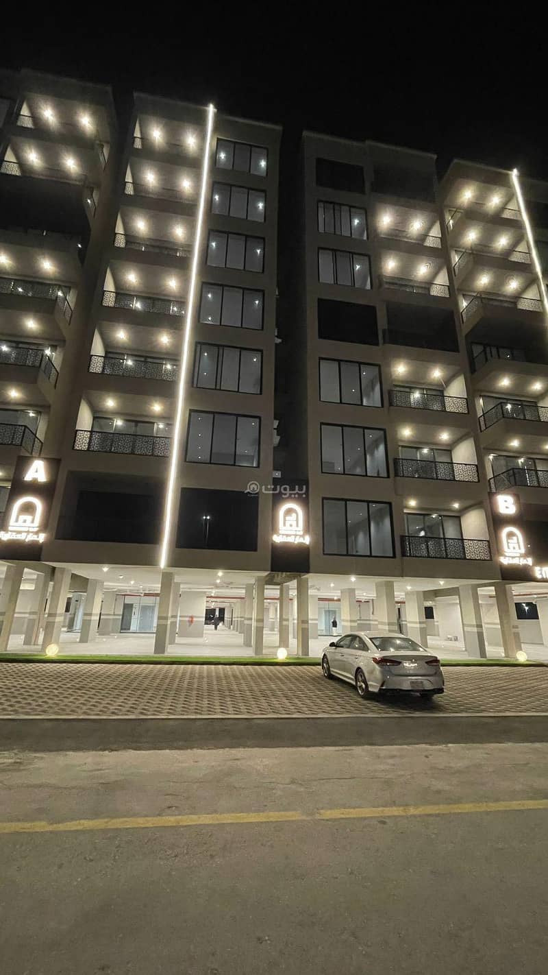 Luxury apartments in the Al-Shaalah residential tower