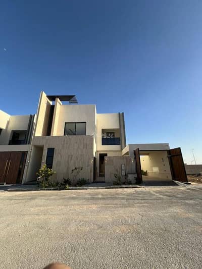 5 Bedroom Villa for Sale in West Riyadh, Riyadh - 5-bedroom villa for sale in Al-Mhedia, Riyadh