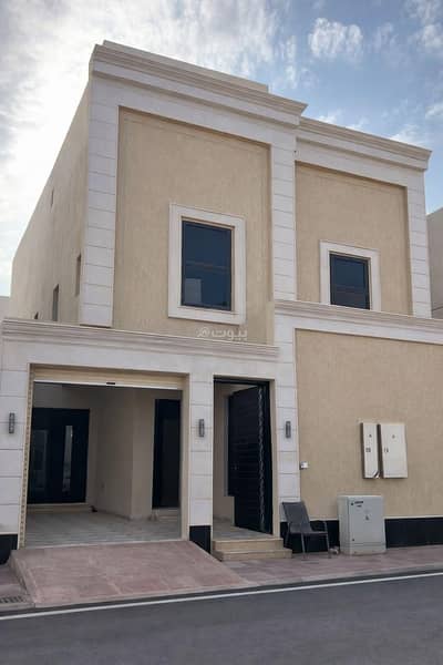 2 Bedroom Flat for Sale in East Riyadh, Riyadh - 2-bedroom apartment for sale in Al-Maazila