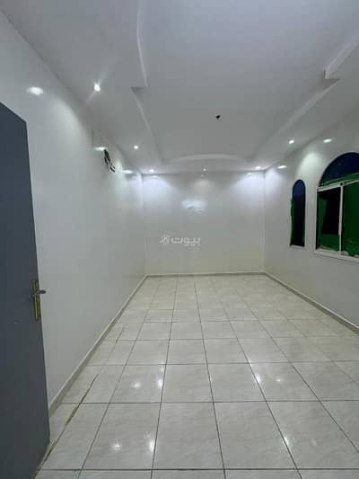 3 Bedroom Flat for Rent in East Riyadh, Riyadh - Apartment for rent in Al-Ghanadiyah, in a villa