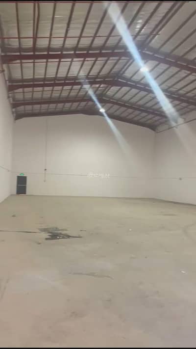 Warehouse for Rent in South Riyadh, Riyadh - Warehouse for rent 350 m, rent 80 thousand