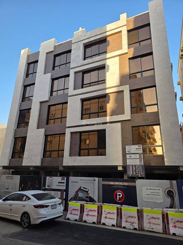 Apartment for sale, 3 new luxurious rooms, ready for immediate possession, at a bargain price, Al-Bawadi neighborhood