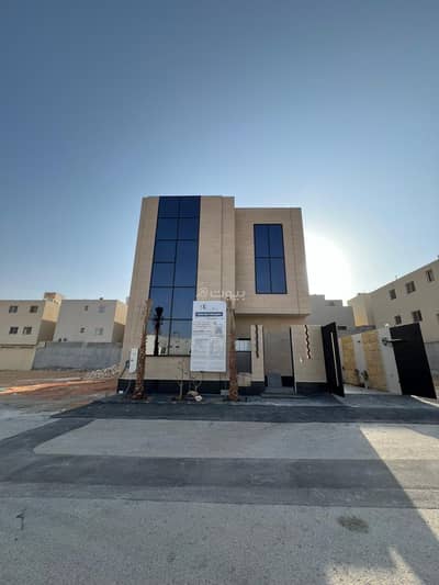 5 Bedroom Villa for Sale in West Riyadh, Riyadh - Villa consisting of 5 bedrooms for sale in La Medina