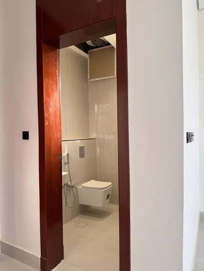 2 Bedroom Apartment for Sale in East Riyadh, Riyadh - Studio Apartment For Sale in Al Janadriyah, Riyadh