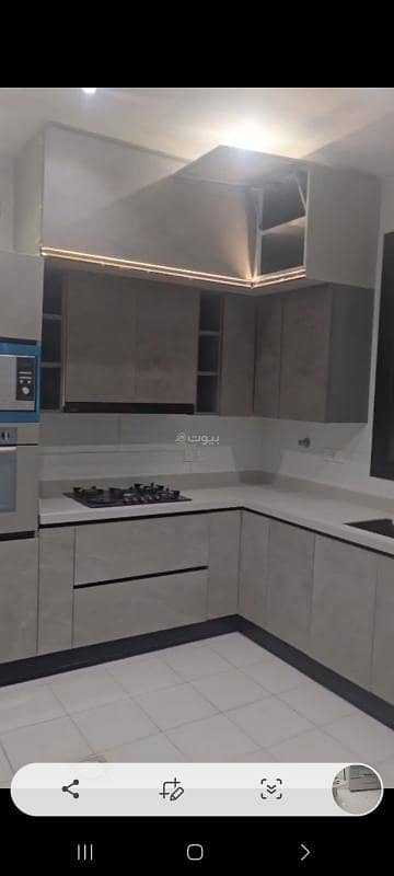 4 Bedroom Flat for Rent in West Riyadh, Riyadh - For rent: Zohar Ben? Wait: It reads 'شقة اجار ظهرة لبن'. Likely intends: 'شقة للإيجار ظهرة لبن' which may refer to 'Zeheirat Leben' Not clear. A more accurate translation: 'Apartment for rent in Zahra Lebanon' Could be 'Apartment for rent in Zohra Lebanon' However, correct transliteration uncertain. If it's a location: 'Apartment for rent in Zahra, Beirut'