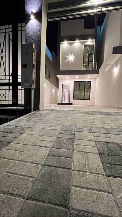 6 Bedroom Villa for Sale in Al Amwaj, Al Khobar - Villa For Sale in Al Amwaj, Khobar