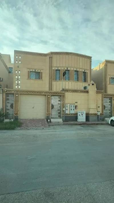 10 Bedroom Villa for Sale in West Riyadh, Riyadh - Villa For Sale in Dhahrat Laban, West Riyadh