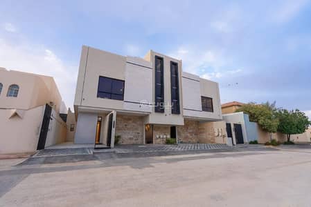 دور 3 غرف نوم للبيع في شرق الرياض، الرياض - أدوار للبيع في حي الشهداء ، الرياض