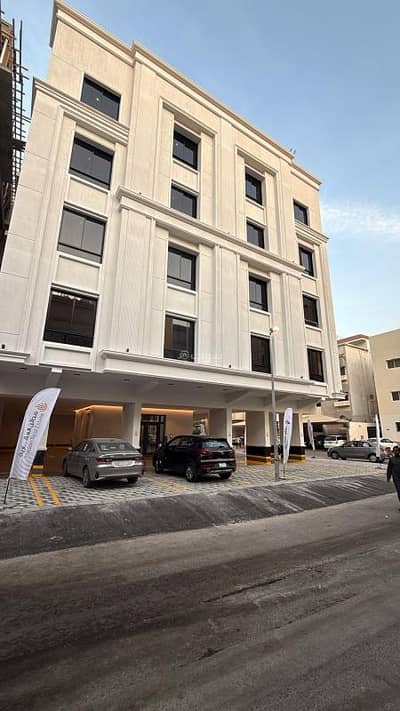 3 Bedroom Apartment for Rent in North Jeddah, Jeddah - Luxurious apartment for rent