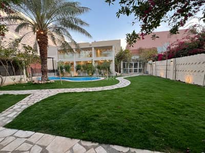 8 Bedroom Rest House for Rent in Dhahrat Al Awdat Sharq, Al Diriyah - A distinguished destination in Jacksonville