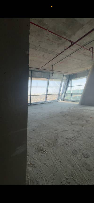 مكتب  للايجار في شمال جدة، جدة - مكتب تجاري للإيجار في شارع طه خصيفان, حي الشاطئ, مدينة جدة, منطقة مكة المكرمة