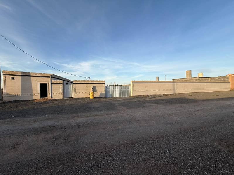 Rest House For Sale in Al Bukayriyah