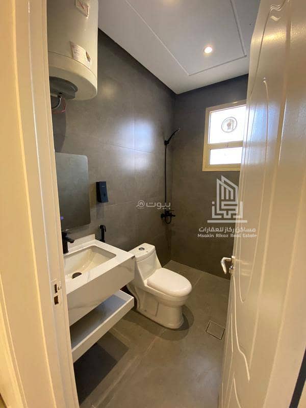 Apartment in Ghirnatah, East Riyadh at 60,000 -- 13 Photos - 87933321 ...