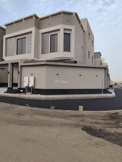7 Bedroom Villa for Sale in North Jeddah, Jeddah - Luxury villa for sale in Al-Rahmaniya neighborhood